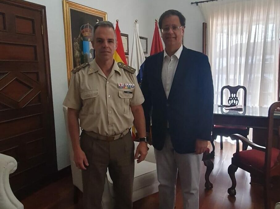 Recibimiento al Coronel de Infantería Subdelegado de Defensa